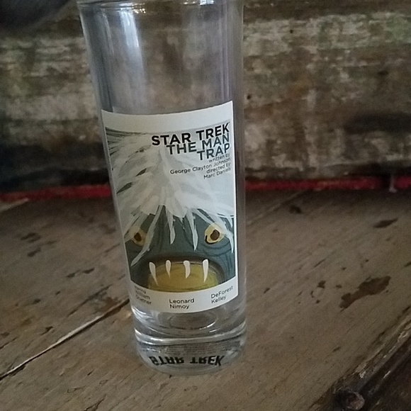 NWT Star Trek Shot Glass set - Picture 5 of 6